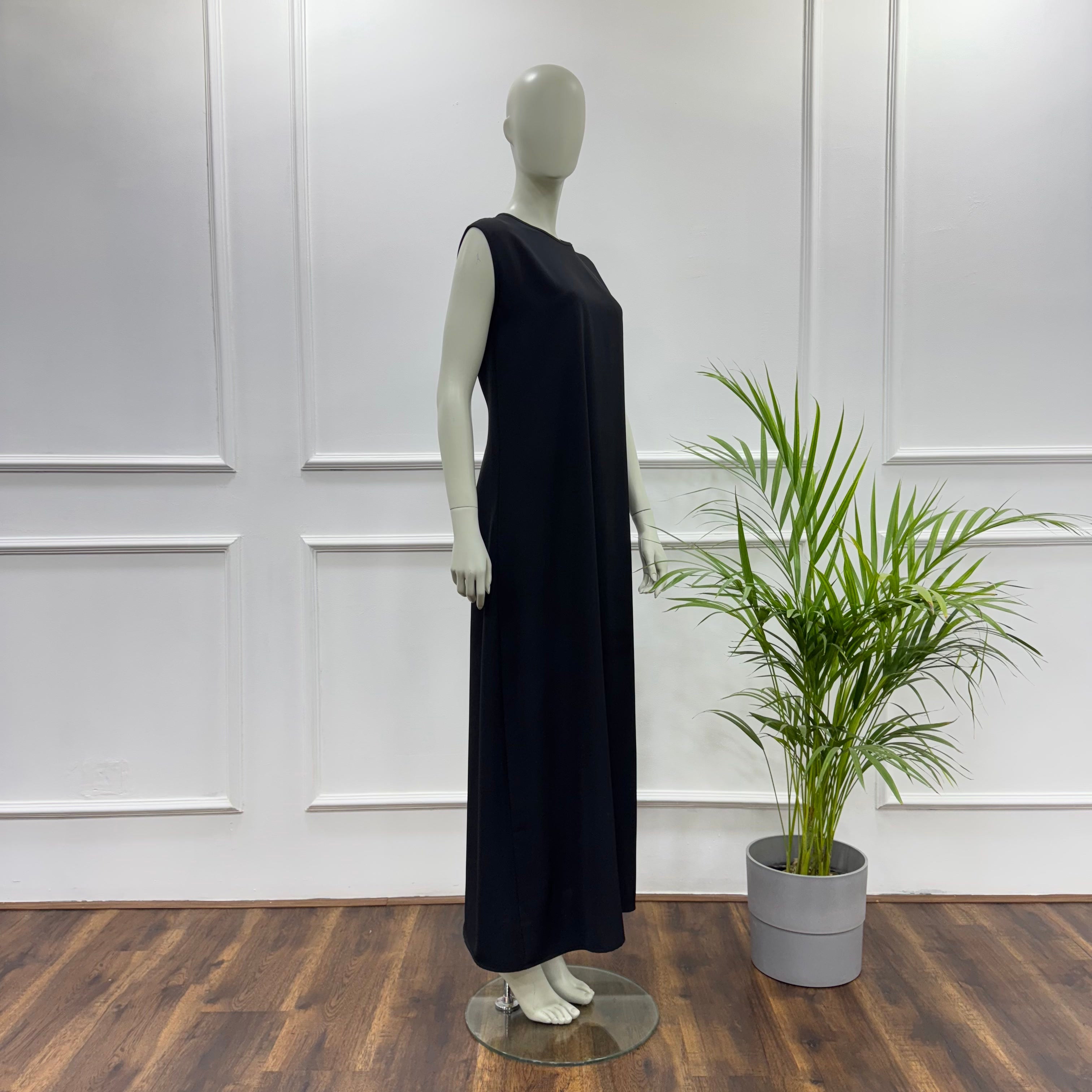 Sleeveless Basic Dress-Chiffon crepe-Black