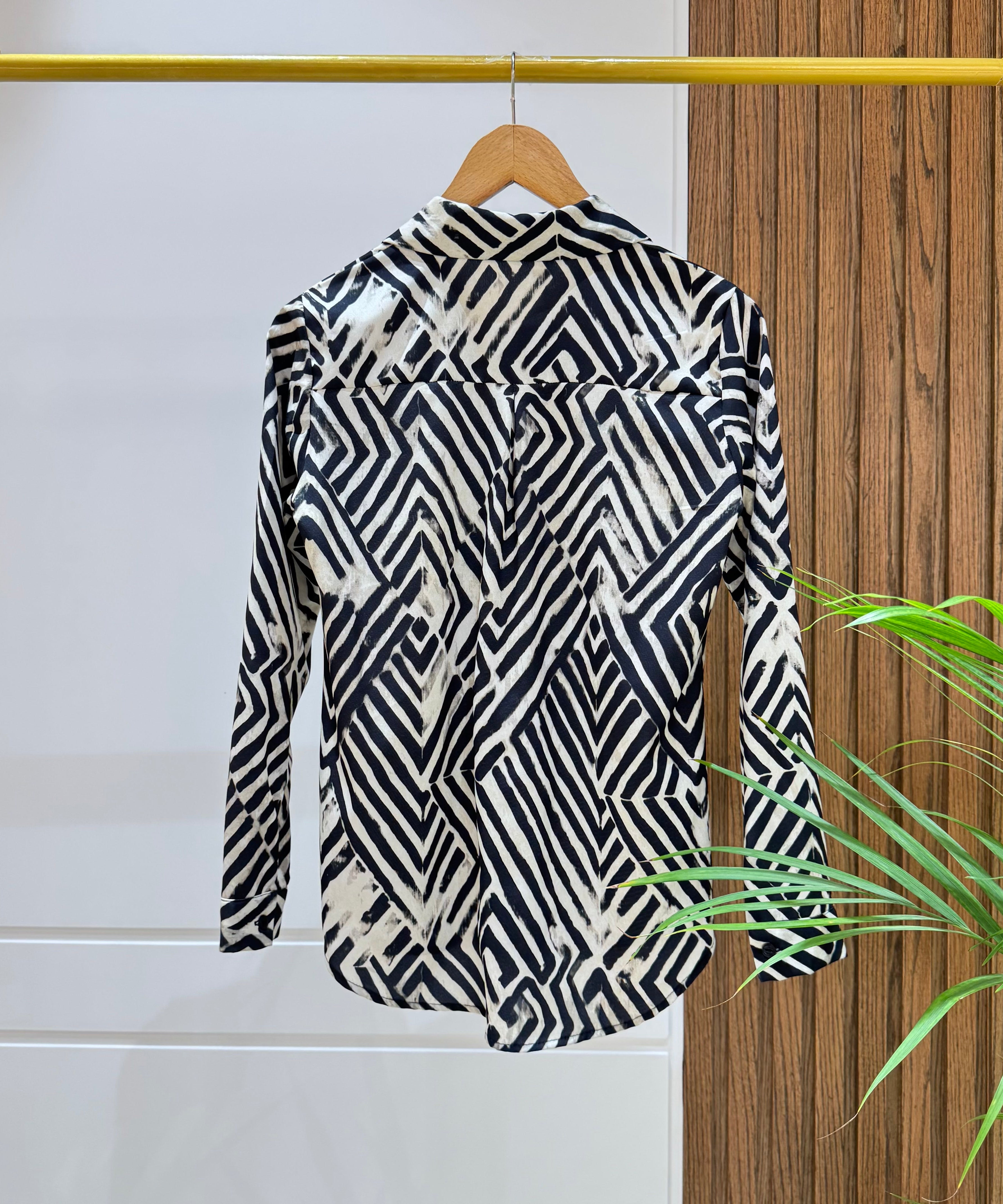 Shirt-Chiffon crepe-Black