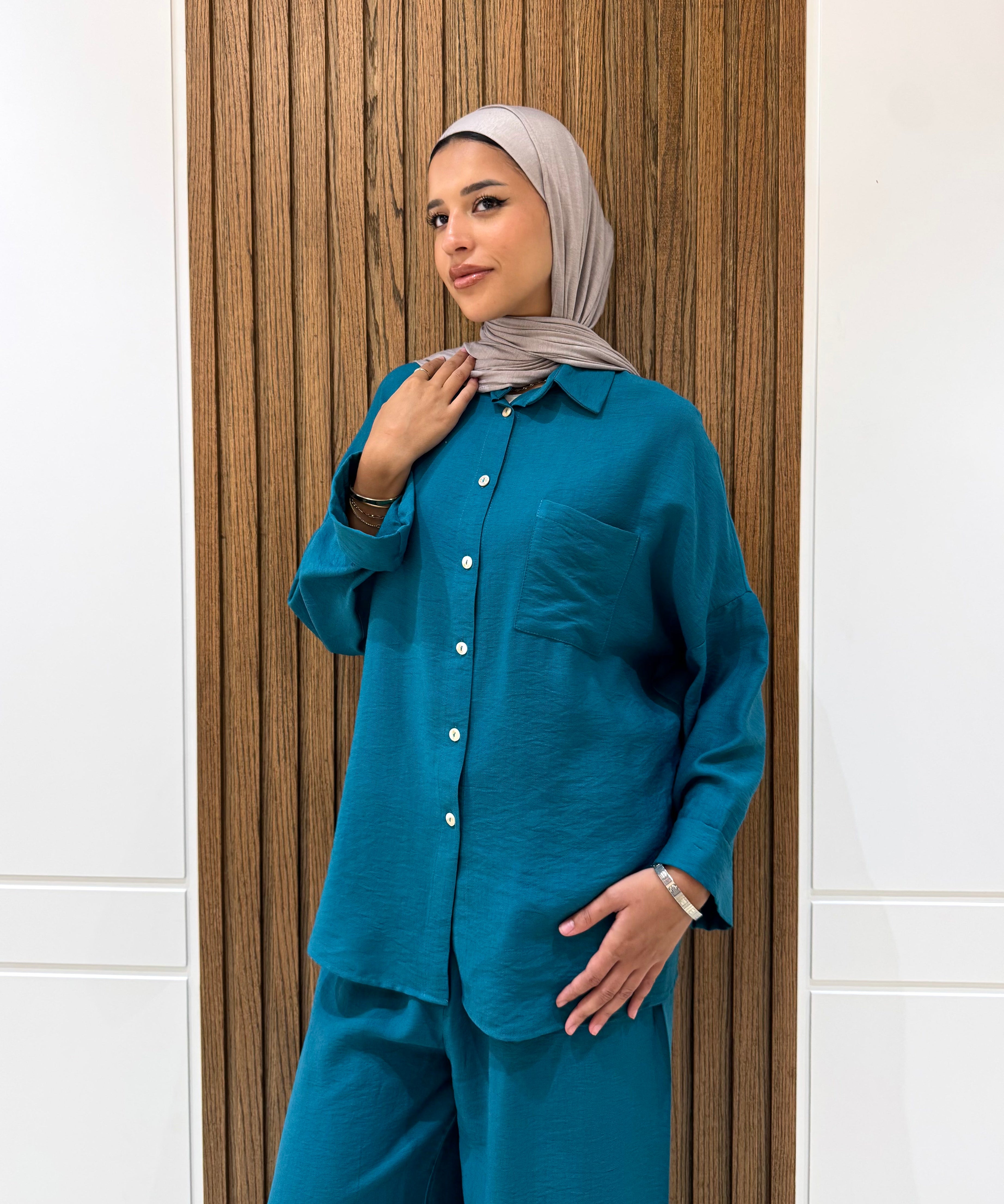 Rolled-up Sleeves Oversized Shirt