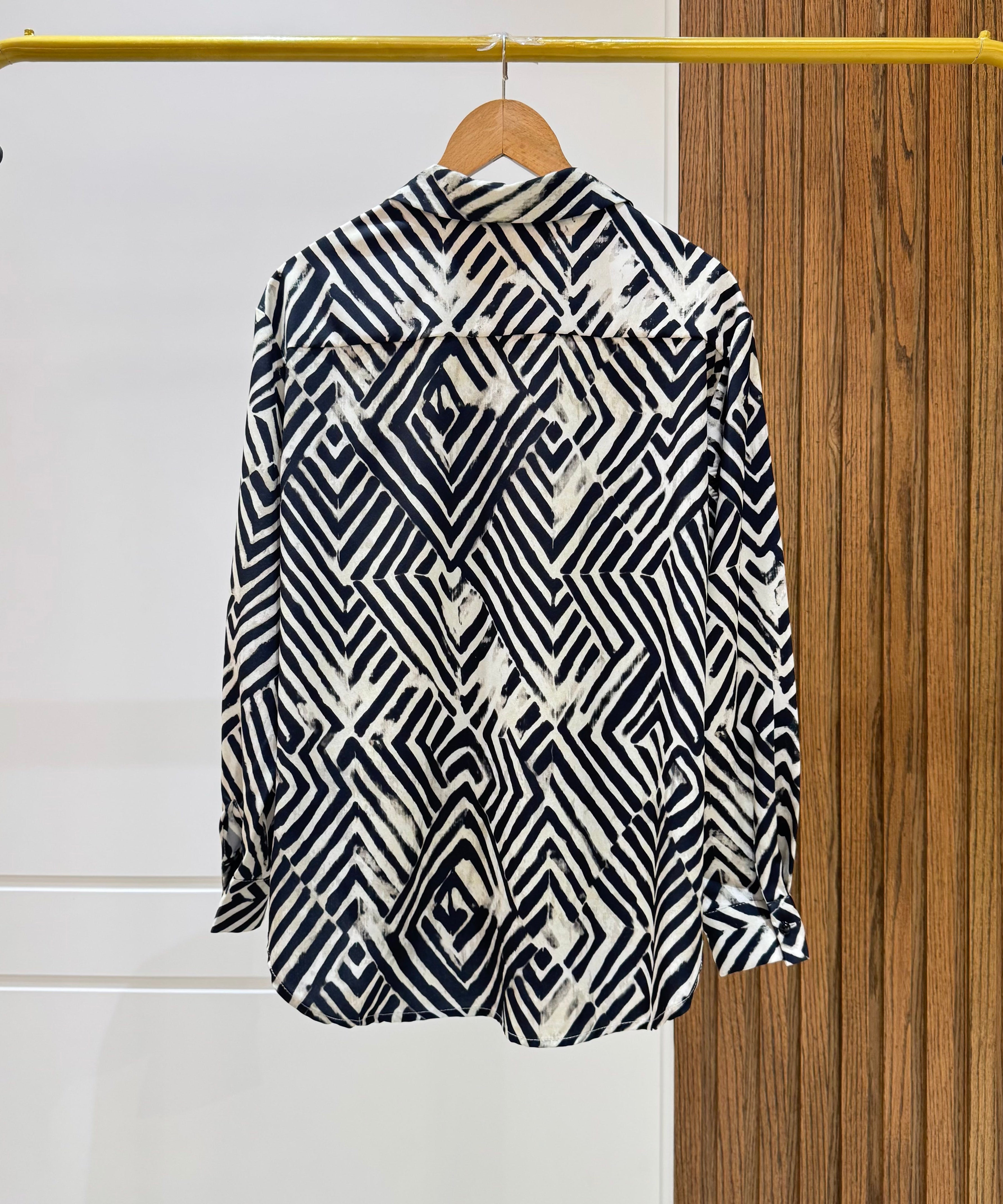 Shirt-Chiffon crepe-BLACK