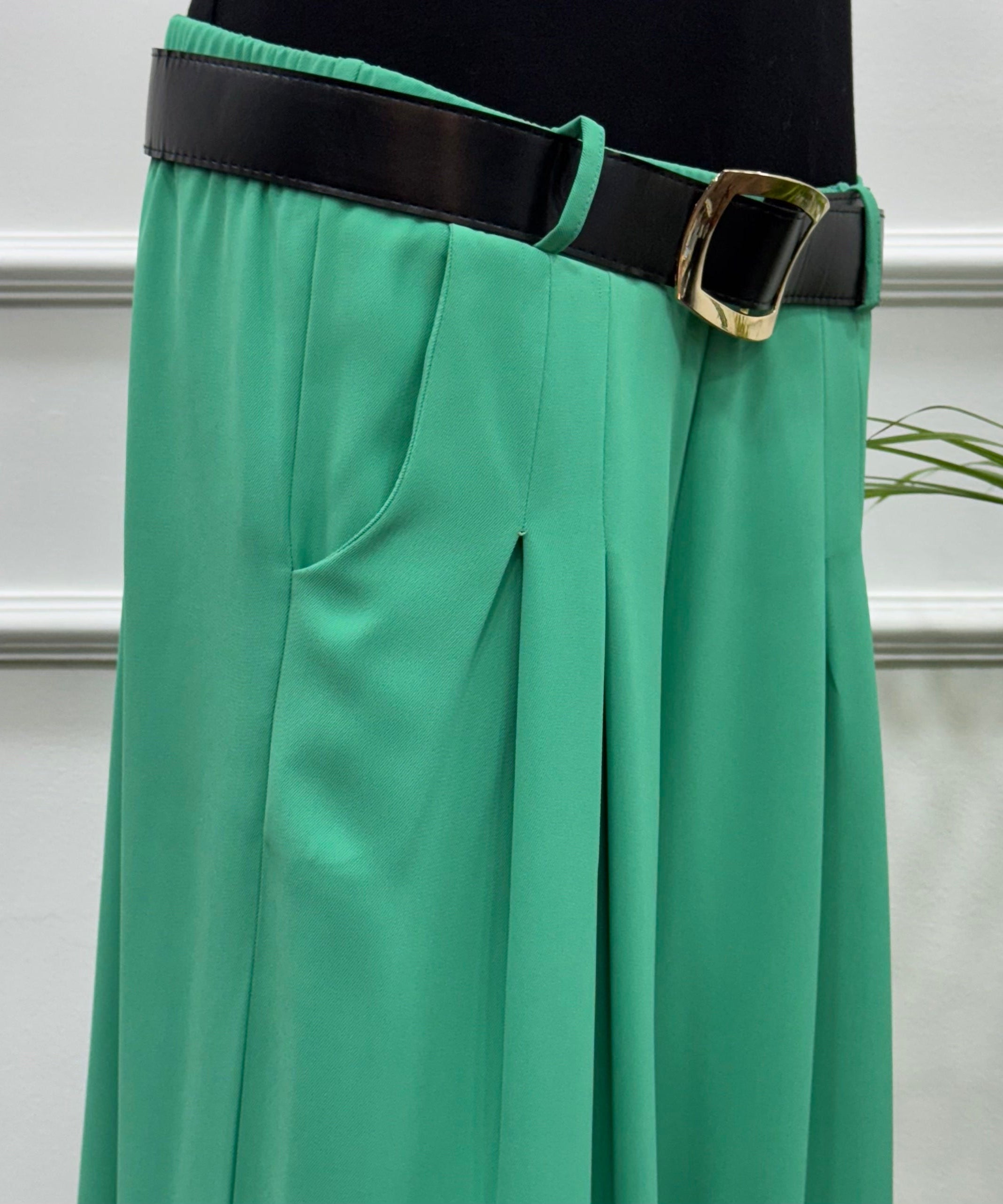 Front-Pleated Trousers-Linen-Aqua