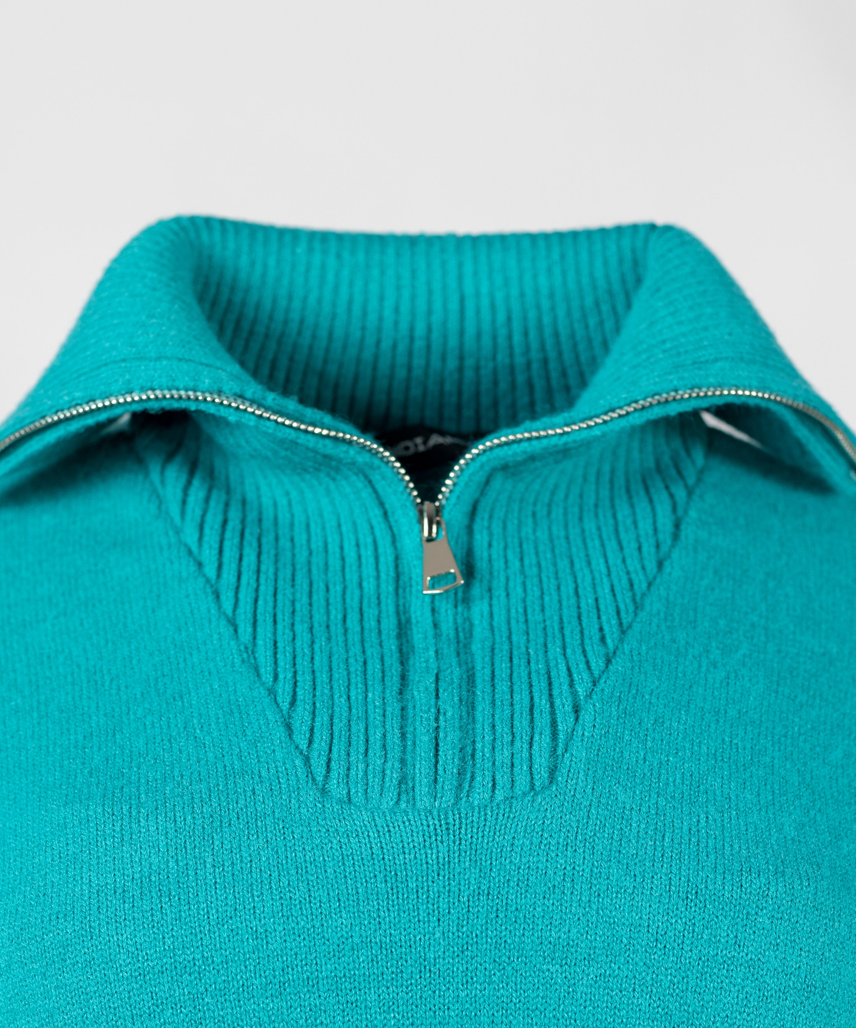 بلوفر-تريكو-اكوا