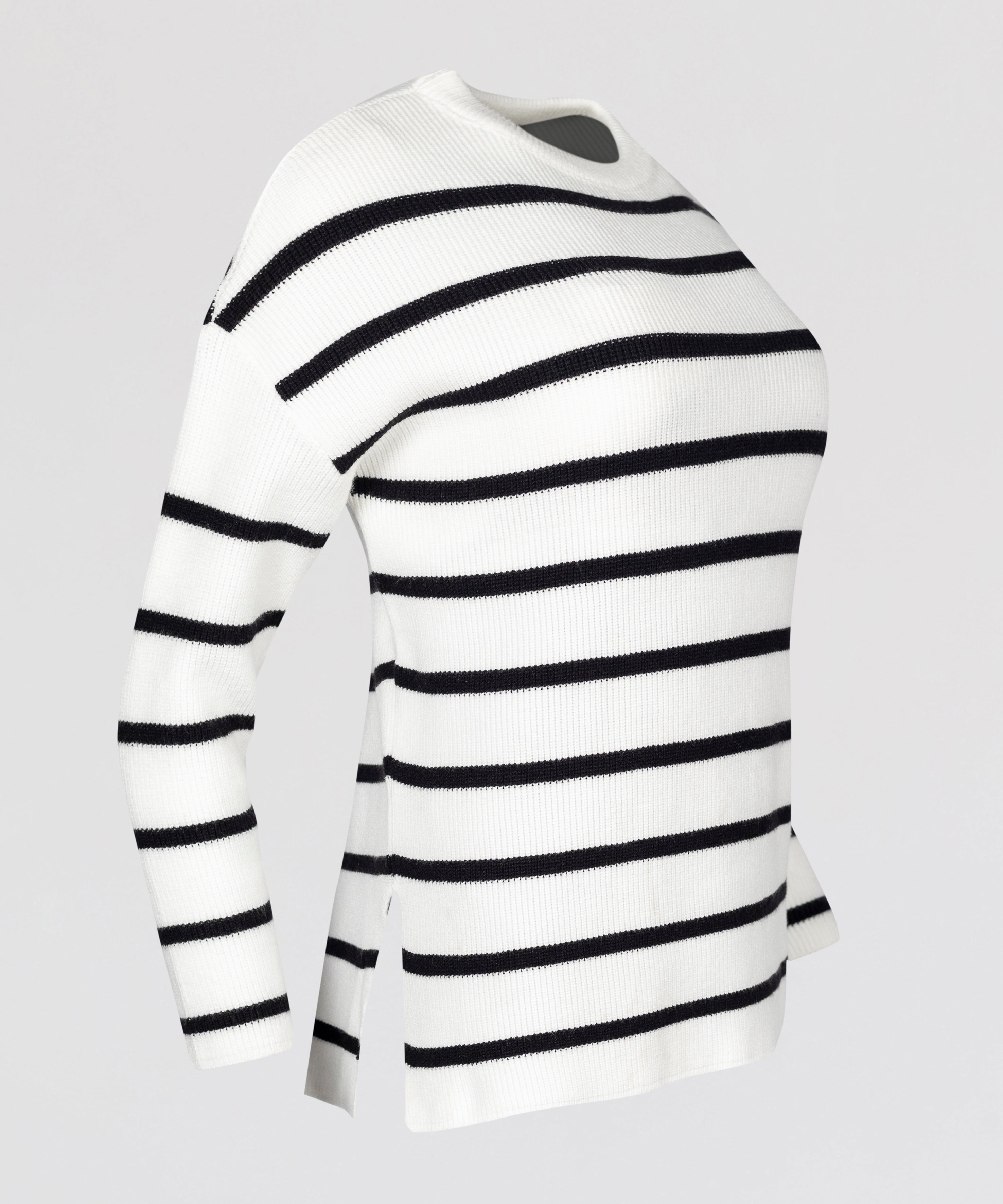 بلوفر-تريكو-ابيض