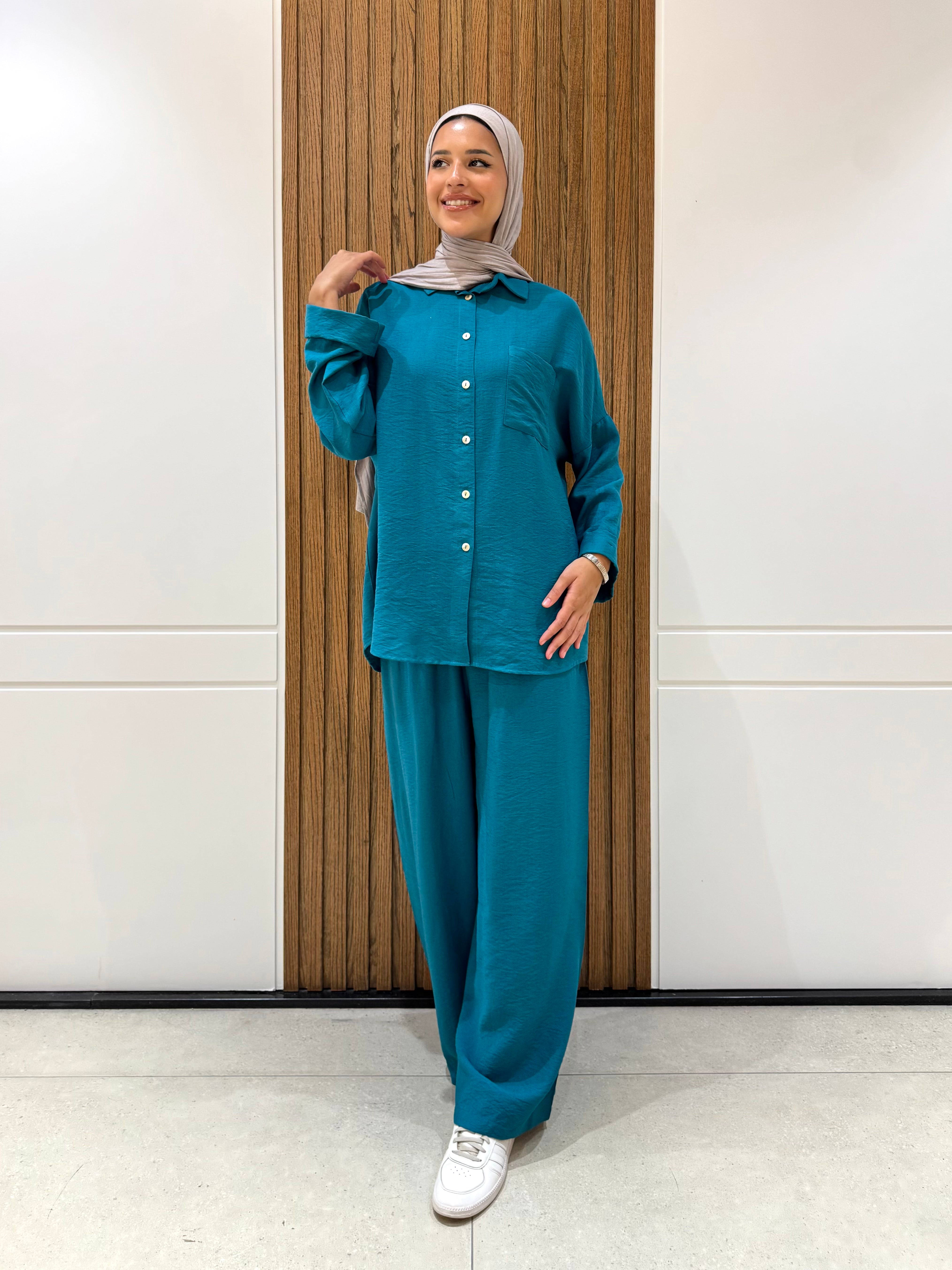 Rolled-up Sleeves Oversized Shirt