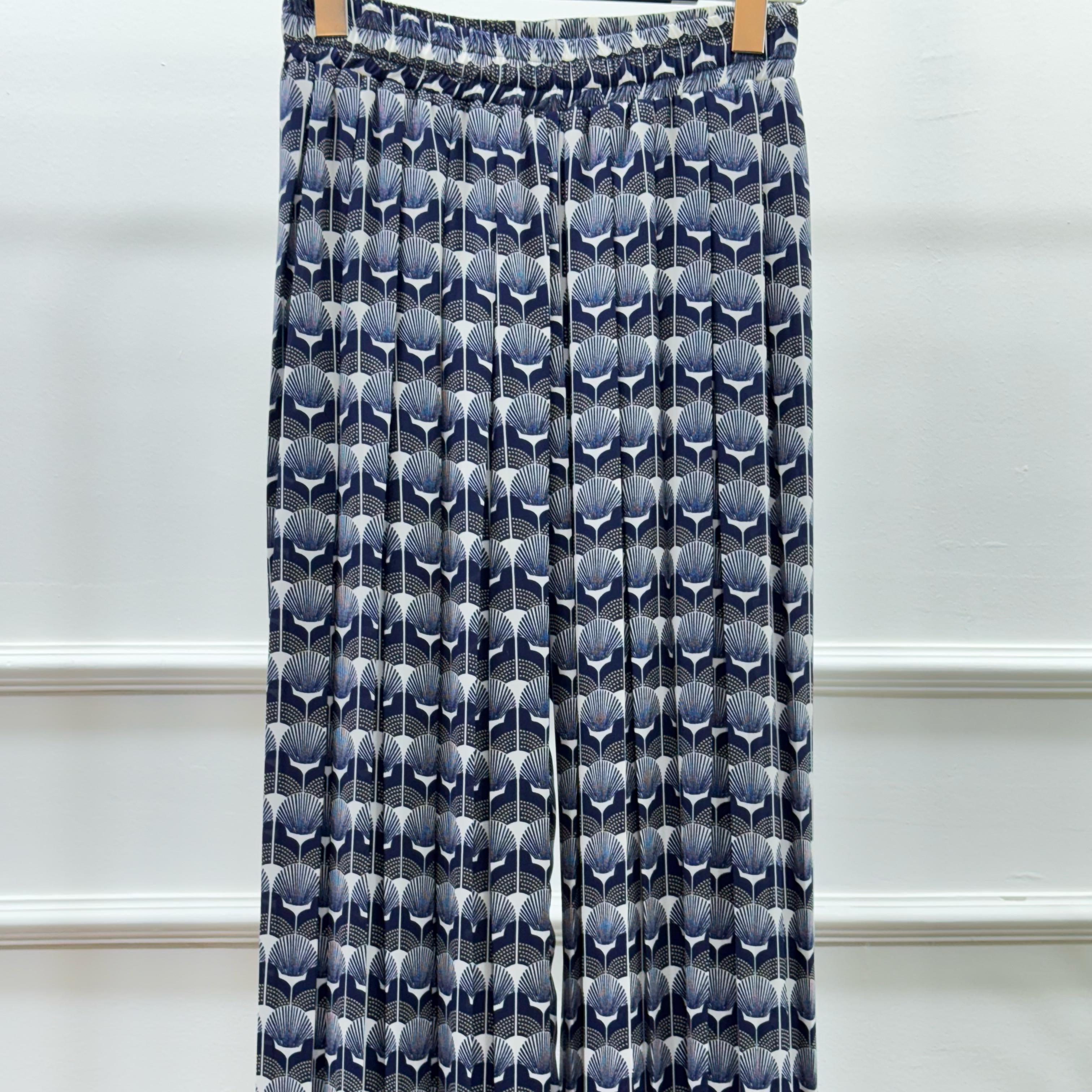 Printed Fully Pleated Trousers-Chiffon-Navy