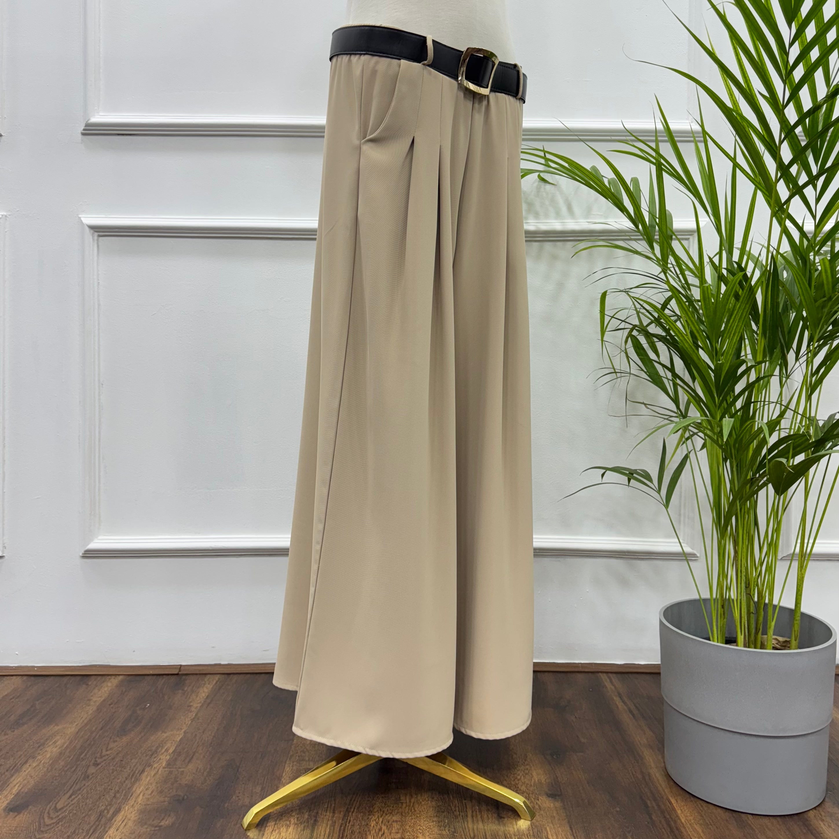 Front-Pleated Trousers-Crepe