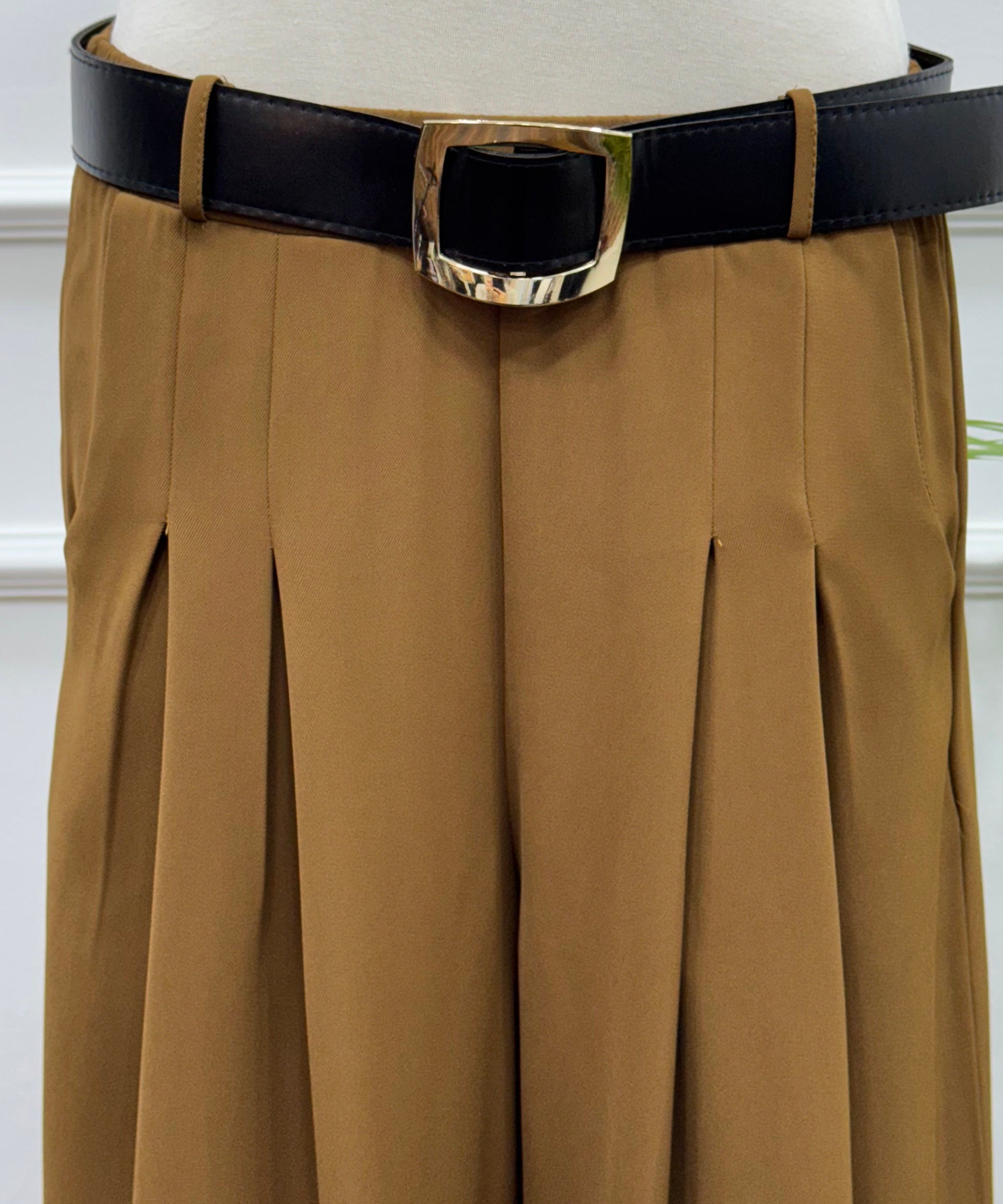 Front-Pleated Trousers-Linen-Brown