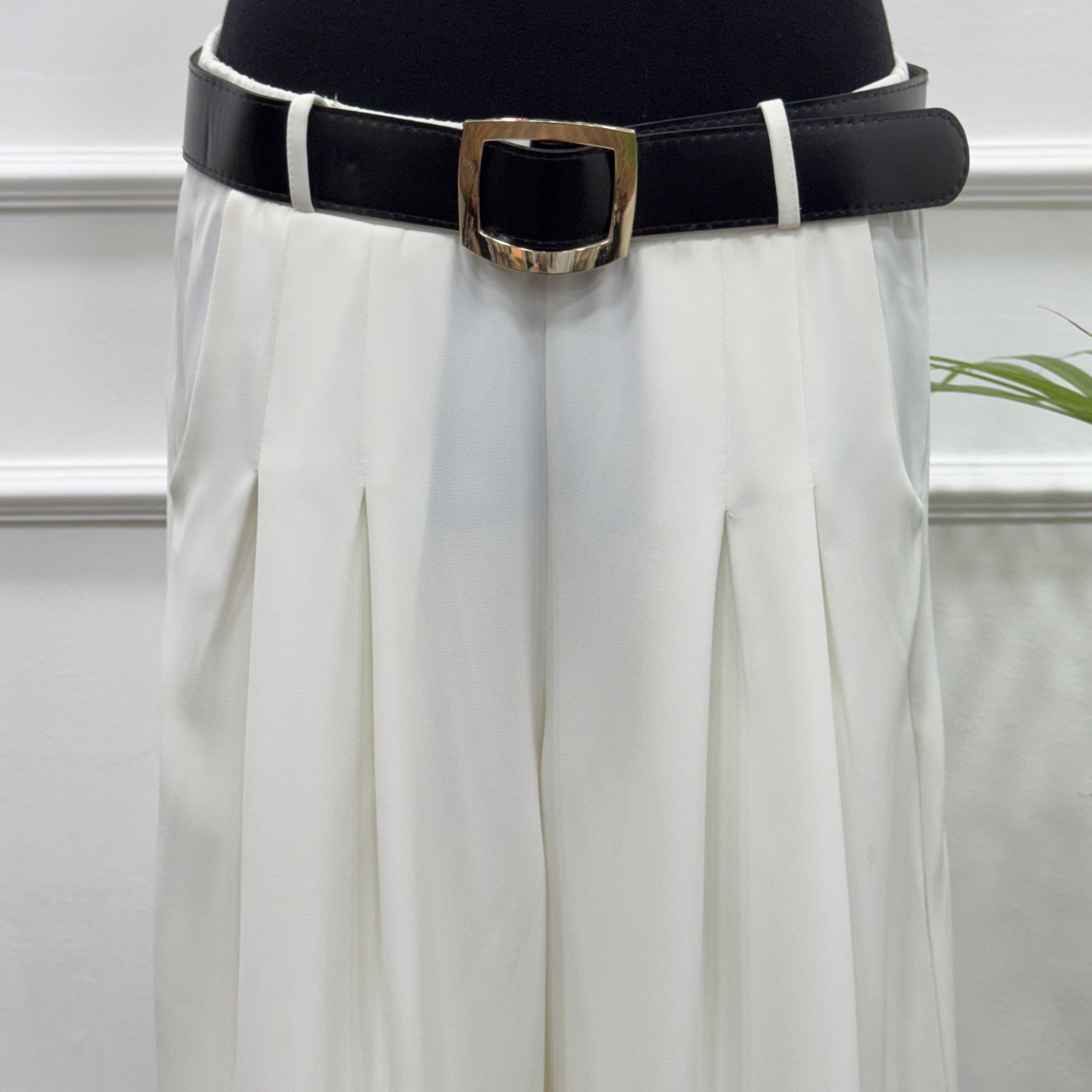 Front-Pleated Trousers-Crepe