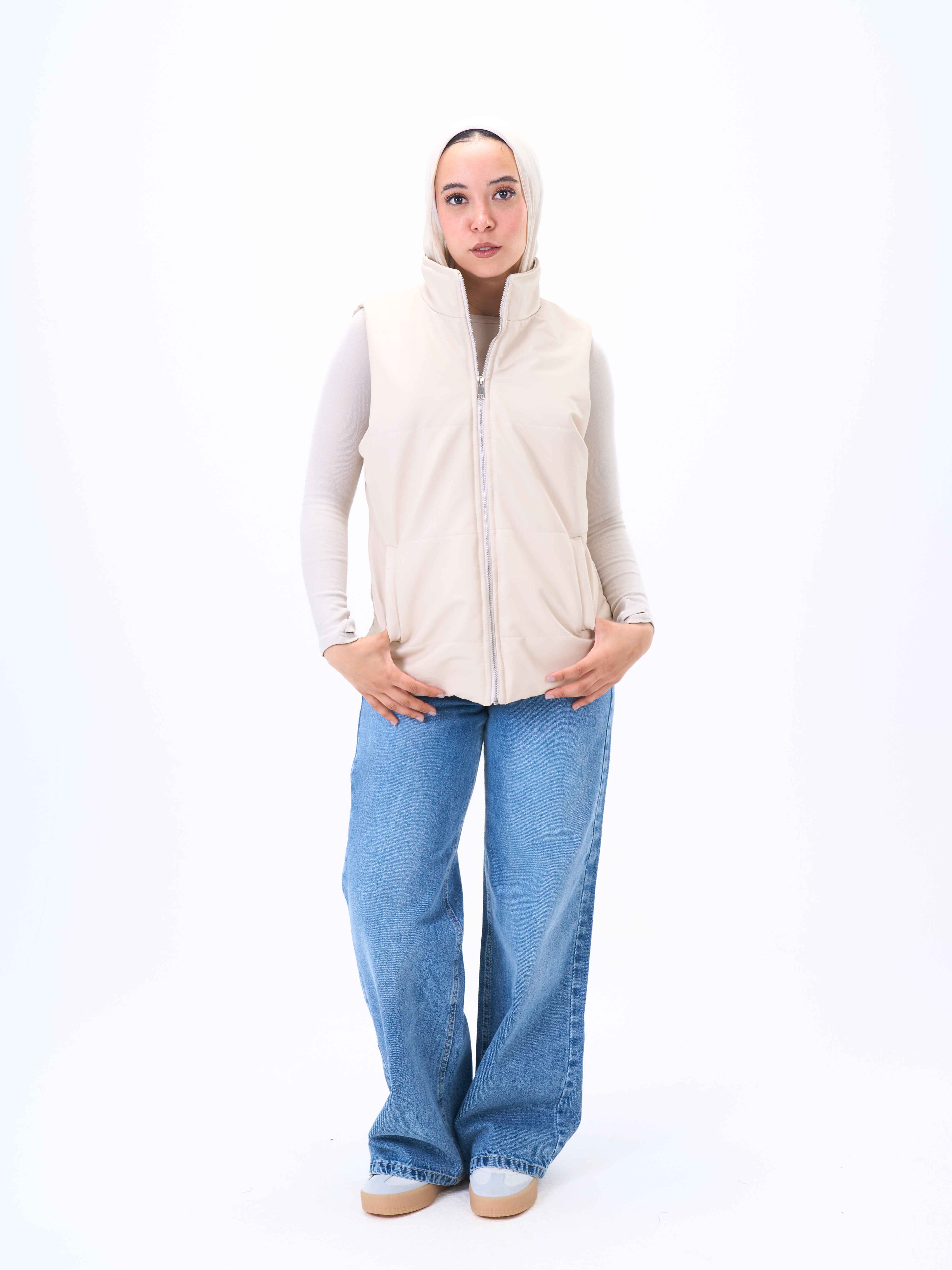 Sleeveless Jacket-Leather