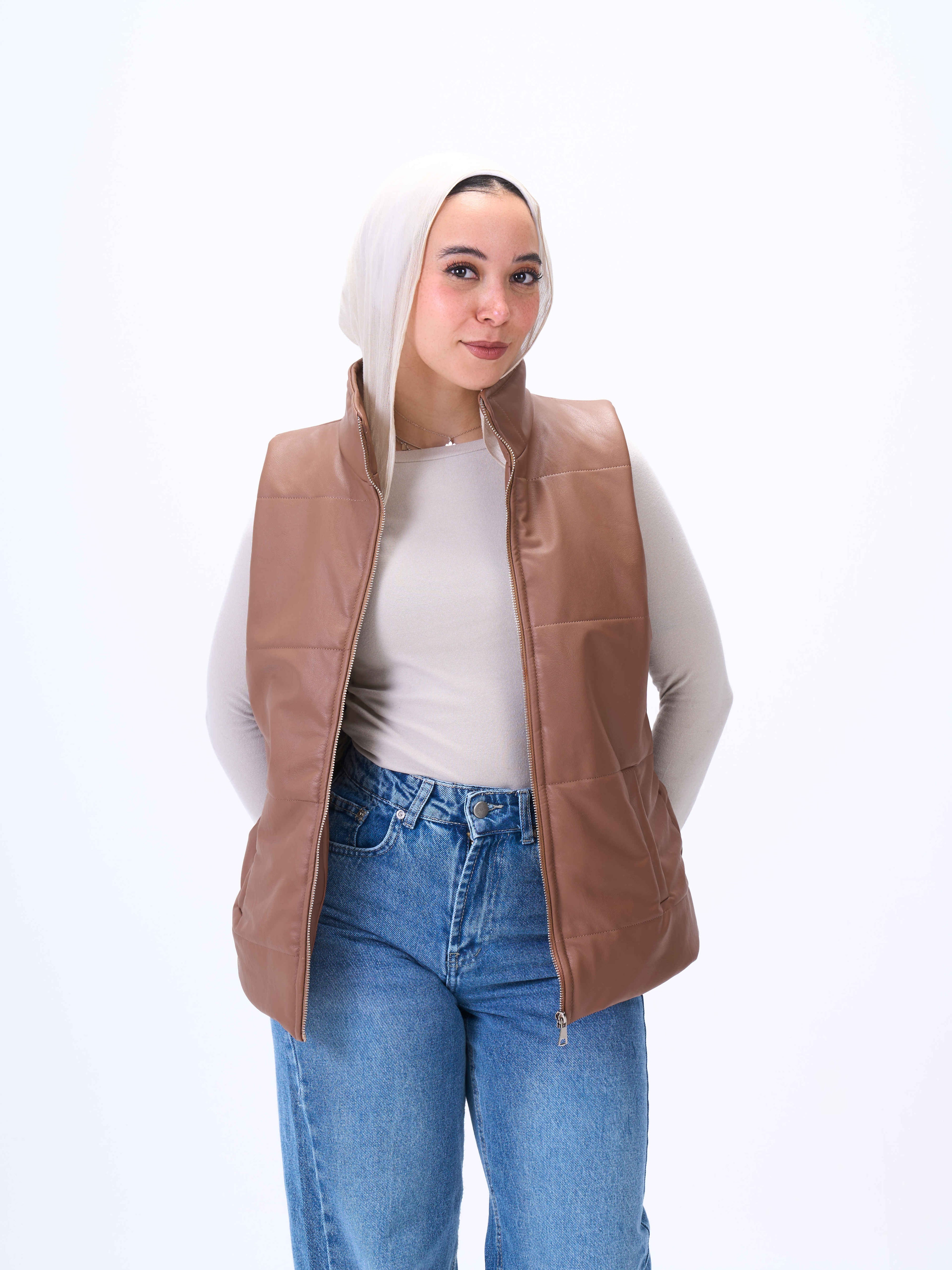Sleeveless Jacket-Leather