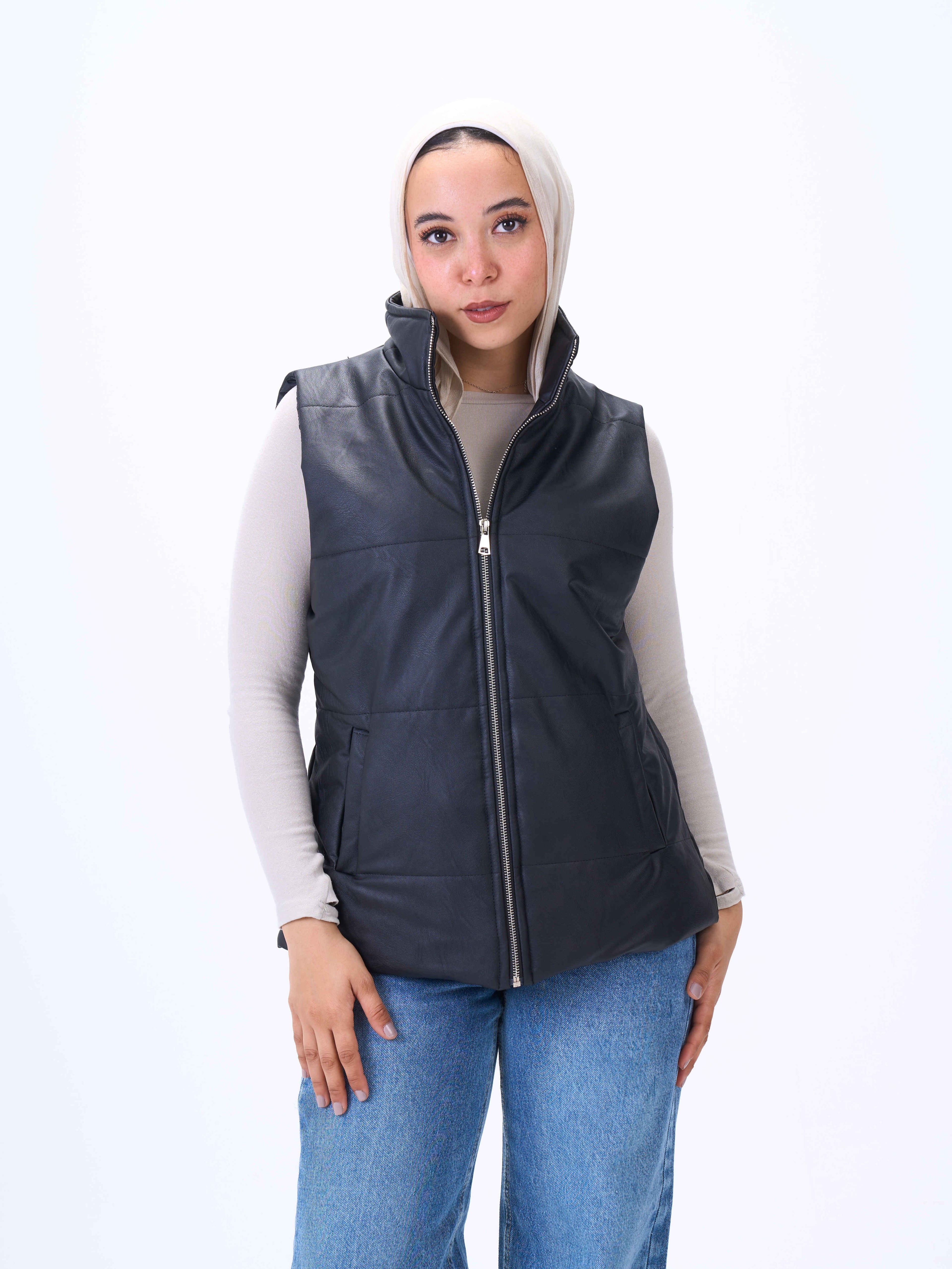 Sleeveless Jacket-Leather
